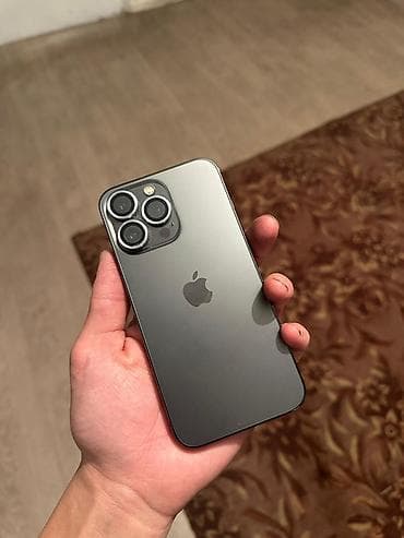 Мобильные телефоны: IPhone 13 Pro, Б/у, 256 ГБ, Защитное стекло, Чехол, Зарядное устройство, 89 % — 2