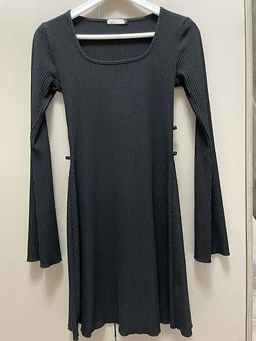 вязаное платье: Черное платье из трикотажа в рубчик. - Длина: мини/средняя по колено — 1