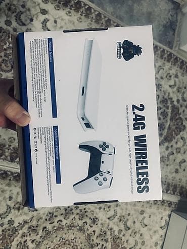 2.4G Wireless игровая приставка с двумя геймпадами Комплект: -