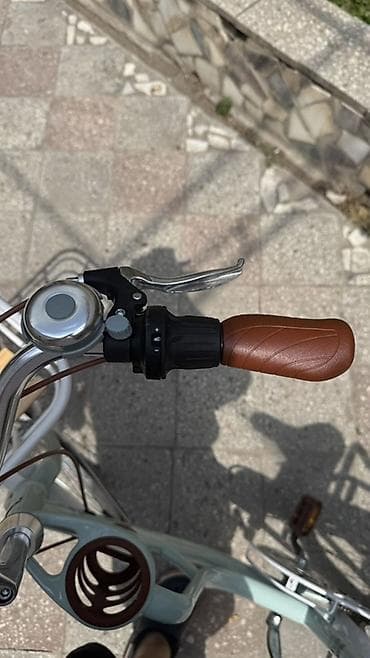 Городской велосипед с детским сиденьем сзади - Рама типа — 4
