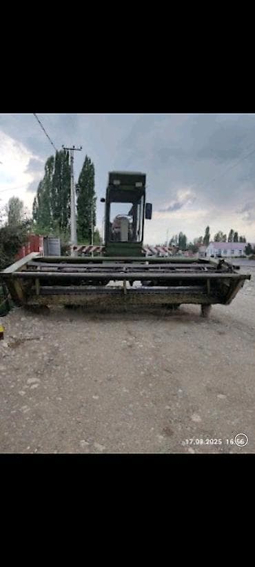 светы для дома: Комбайн для скашивания Е-303. Характеристики и особенности: - — 2