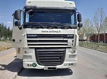 814 d: Тягач, DAF, Тентованный — 1