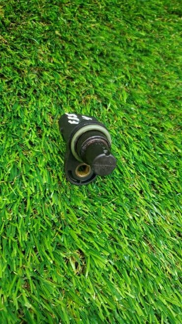 x3: Датчик положения распредвала БМВ E65 ​ Состояние: Б/У оригинальная — 4