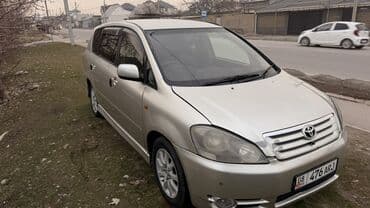 sprinter 2003: Toyota Ipsum: 2003 г., 2.4 л, Автомат, Бензин, Минивэн — 4