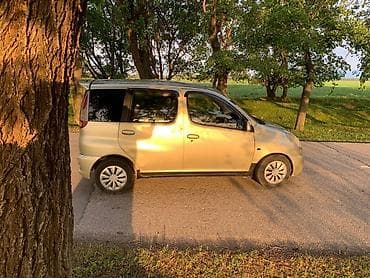 тайота фрункарго: Toyota Funcargo: 1999 г., 1.5 л, Автомат, Бензин, Хэтчбэк — 5