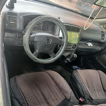 Honda Stream: 2001 г., 1.7 л, Механика, Бензин, Минивэн