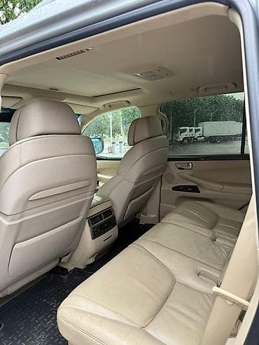 Lexus LX: 2012 г., 5.7 л, Автомат, Газ, Внедорожник — 5