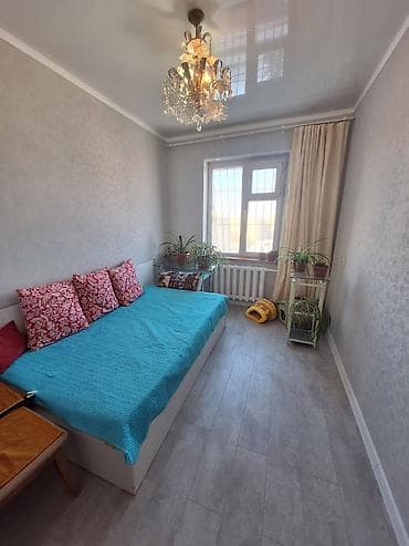 дом ул салиева: 4 бөлмө, 78 м², 9 кабат — 4