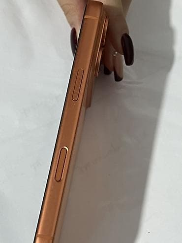 gps tracker: IPhone 17 Pro, Новый, 256 ГБ, Оранжевый, Чехол, 100 % — 3