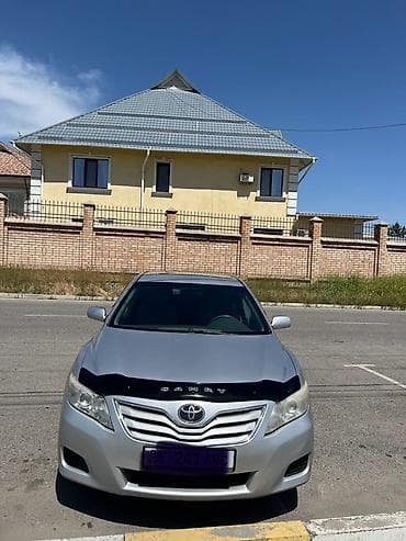седан срочно продаю: Toyota Camry: 2009 г., 2.5 л, Автомат, Бензин, Седан — 2