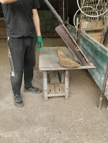 Отличная Сенорезка цена 8000 сом.стол тяжёлый.можно прикрепить тиски at lalafo.kg Отличная Сенорезка цена 8000 сом.стол тяжёлый.можно прикрепить тиски