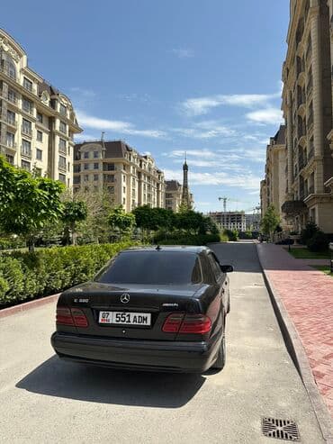 мерсадес: Mercedes-Benz E-Class: 2000 г., 3.2 л, Автомат, Бензиновая, Седан — 6