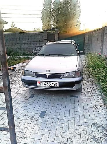 mini v: Toyota Carina E: 1997 г., Механика, Универсал — 3