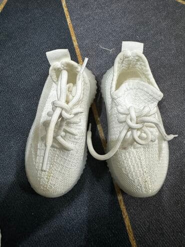 новая детская обувь: Детская обувь почти новая для 2-3г — 1