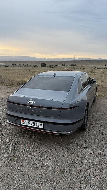 geely galaxy e5: Hyundai Azera: 2023 г., 2.5 л, Автомат, Бензин, Седан — 4