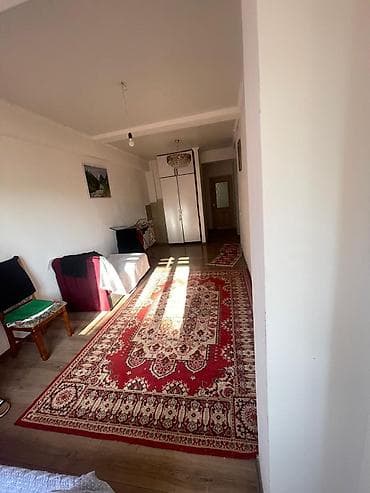 art square: 3 комнаты, 59 м², Индивидуалка, 1 этаж, Косметический ремонт — 1