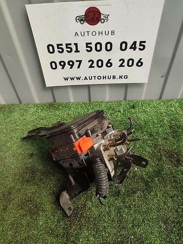 bcd com: Блок ABS для Honda Civic EU3, двигатель D17A, год 2005. Описание: - — 1