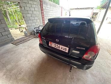 Транспорт: BMW : 2002 г., Седан — 4