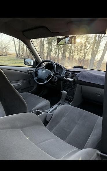 one stop: Toyota Corolla: 2001 г., 1.8 л, Автомат, Бензин, Седан — 5
