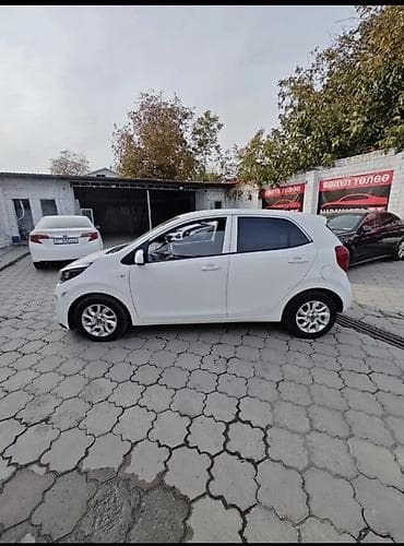 Транспорт: Kia Morning: 2017 г., 1 л, Автомат, Бензин, Хэтчбэк — 2