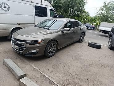 малибу гибрид: Chevrolet Malibu: 2020 г., Автомат, Бензин, Седан — 1
