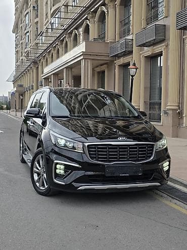 Kia Carnival: 2019 г., 2.2 л, Автомат, Дизель, Минивэн — 1