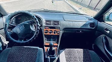 аккорд 1995: Honda Accord: 1994 г., Механика, Седан — 4