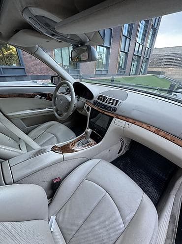 e210: Mercedes-Benz E-Class: 2005 г., 3.2 л, Автомат, Бензин, Седан — 5