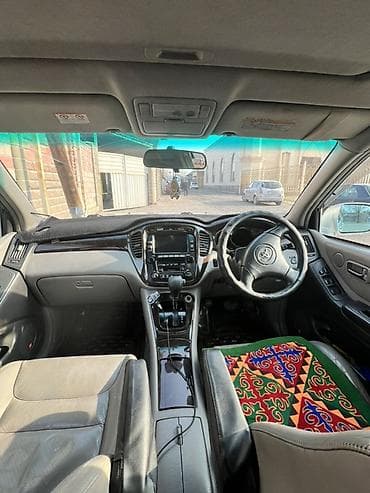чон арыке: Toyota Kluger: 2001 г., 3 л, Автомат, Газ, Кроссовер — 2
