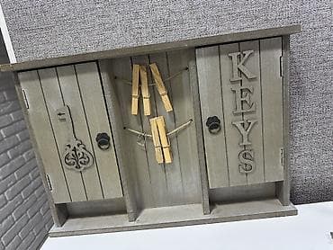 15 ключ: Ключница настенная — 1