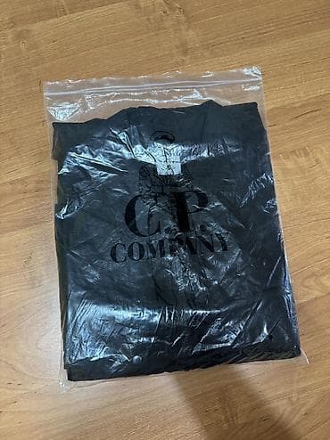 Куртки: Летняя куртка C.P. company. Ни одной носки, заказал, не подошла по — 4
