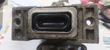 tt: Подушка мотора Volkswagen 2001 г., Б/у, Оригинал, Германия — 4