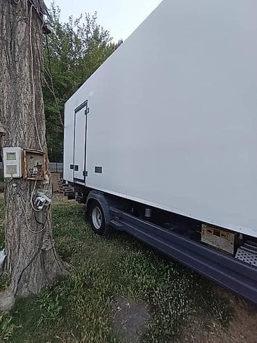 Грузовик, Mercedes-Benz, Стандарт, 5 т, Б/у — 4