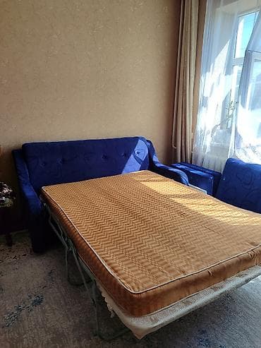 стол с диваном: Прямой диван — 4