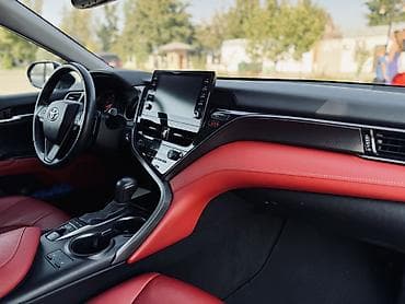 prius prim: Toyota Camry: 2021 г., 2.5 л, Автомат, Бензин, Седан — 4