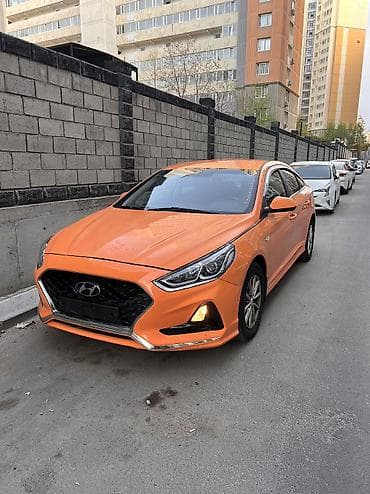 Hyundai Sonata: 2019 г., 2 л, Автомат, Газ, Седан