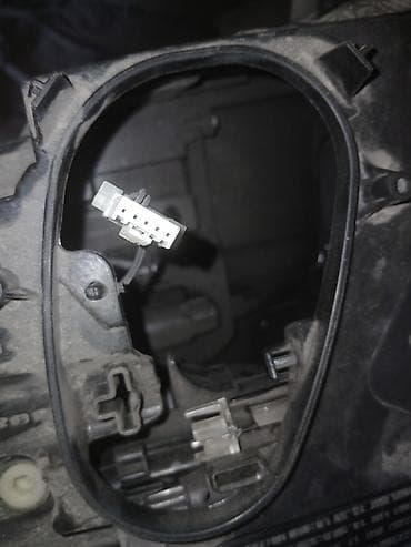 abs e39: Bmw x1 f48 продаю фару правую(Led) на бмв х1 f48,год — 8