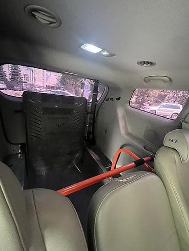 киа к: Kia Carnival: 2018 г., 2.2 л, Автомат, Дизель, Минивэн — 6