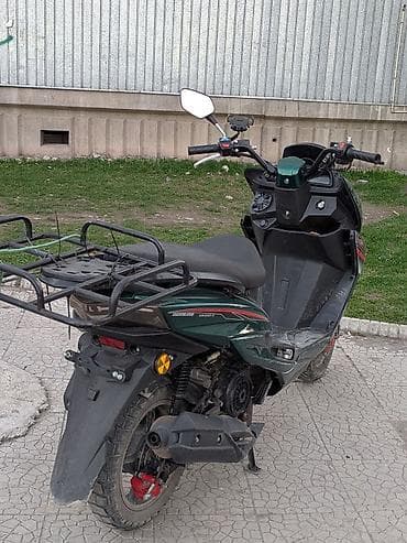 Мотороллеры муравей: Скутер Макси сатылат матор DAWANG, Вложения по кузову суротто коруп — 7