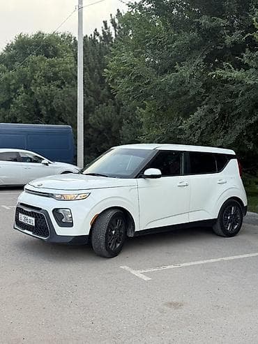 Kia Soul: 2021 г., 2 л, Автомат, Бензин, Кроссовер — 3