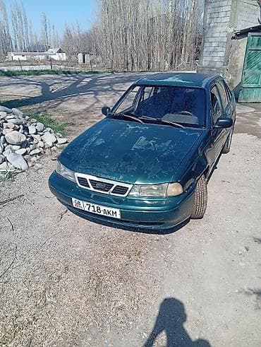 x5 2018: Daewoo Nexia: 1997 г., Седан — 1