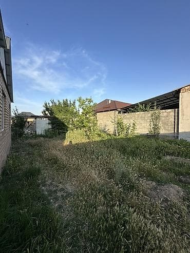 продаю дом кирком: Сдается Дом 🏠 на долгий срок только семейным Адрес: Ак ордо 3 не — 9