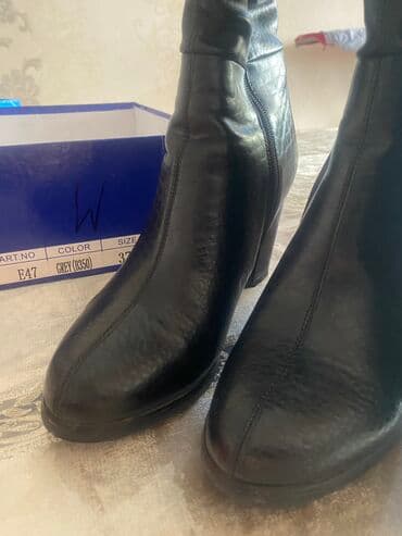 Сапоги в отличном состояние
