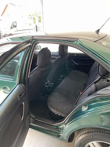 Транспорт: Volkswagen Bora: 2000 г., 1.6 л, Механика, Газ, Седан — 6