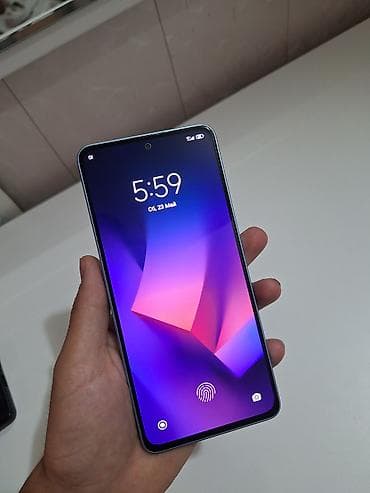 redmi play: Redmi, Redmi Note 13, Б/у, 128 ГБ, цвет - Голубой — 1