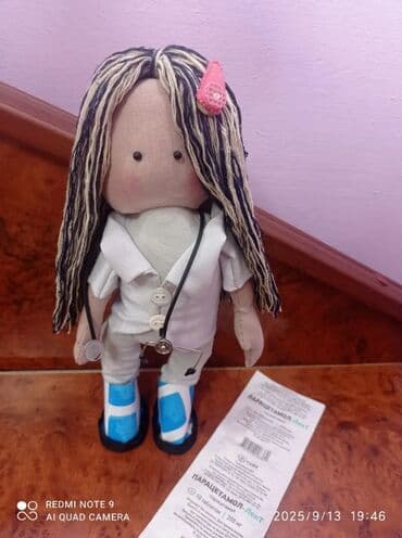 Продаю интерьерных кукол полностью ручной работы: школьницу высота 26
