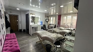 кабинеты аренда: Сдаются кушетки лейшмейкерам,ПМ мастерам,Ламимейкерам срочно. В центре — 2