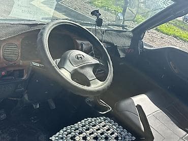 даф 95 2005: Hyundai Porter: 2002 г. — 4