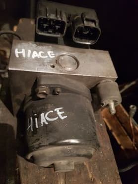 полировычный машынка: Toyota Hiace ABS, Тойота Хайс АБС блок Антиблокировочная система — 1