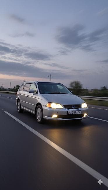 мицубиси спес стар: Honda Odyssey: 2003 г., 2.3 л, Автомат, Газ, Минивэн — 4